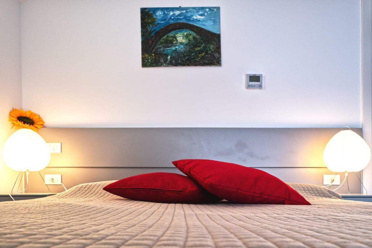 Apartamento Attico Mutti Loano Exterior foto